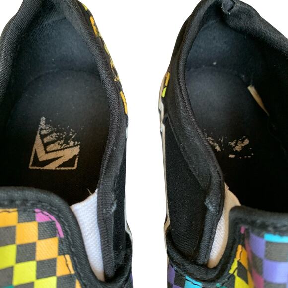 Vans Off the Wall Multicolor Rainbow Check Slip On Tennis Shoes - Picture 2 of 10